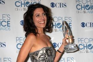 los angeles, 5 januari - lisa edelstein anländer till 2011 People's Choice Awards på nokia theater at la live den 5 januari 2011 i los angeles, ca. foto