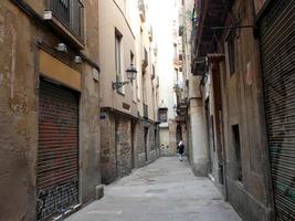 gator och hörn av de gotiska kvarteren i Barcelona, Spanien foto