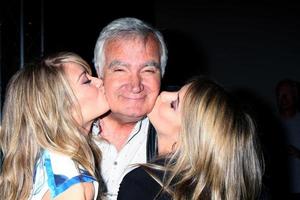 los angeles, 6 maj - kim matula, john mccook, linsey godfrey på the bold and beautiful firar emmy-nomineringar på cbs television city den 6 maj 2014 i los angeles, ca. foto