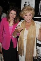 los angeles, 27 maj - morgan brittany, ruta lee på de saknade marilyn monroe-bilderna avtäcktes på hollywood museum den 27 maj 2015 i los angeles, ca. foto