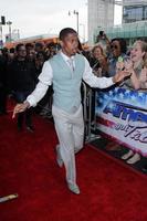 los angeles, 24 april - nick cannon anländer till america s got talent los angeles auditions på pantages teater den 24 april 2013 i los angeles, ca. foto