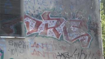 grafitti på väggar- Belgrad, 15.7. 2022 foto