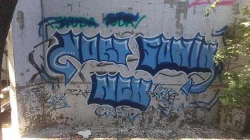 grafitti på väggar- Belgrad, 15.7. 2022 foto