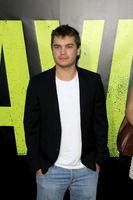 los angeles, 25 juni - Emile Hirsch anländer till vildarpremiären på byteatern den 25 juni 2012 i Westwood, ca. foto