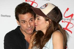 los angeles, 15 aug - christian leblanc, amelia heinle på the young and the restless fanklubbevent på universal sheraton hotel den 15 augusti 2015 i universal city, ca. foto