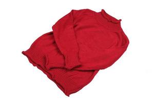 mode röda tröjor kläder för vintersäsongen isolerad på vit bakgrund foto