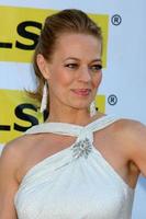 los angeles, 1 maj - jeri ryan anländer till Women who glsen-evenemanget på hollywood walk of fame den 1 maj 2011 i los angeles, ca. foto