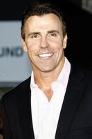 los angeles, 19 september - bill romanowski anländer till världspremiären för moneyball på Paramount Theatre of the arts den 19 september 2011 i Oakland, ca. foto