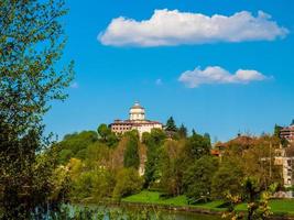 hdr monte cappuccini kyrka i turin foto