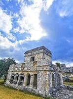 forntida tulum ruiner maya plats tempel pyramider ixchel chaac mexico. foto