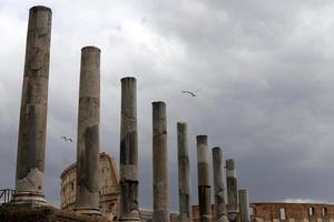 6 maj 2022 colosseum italien. Colosseum är ett arkitektoniskt monument i det antika Rom. foto