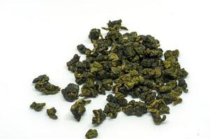kinesiskt grönt te. mjölk oolong isolerad foto