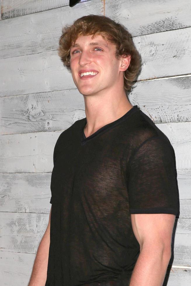 los angeles, 24 sep - logan paul bij de vip sneak peek van go90 social entertainment platform in het wallis anneberg centrum voor uitvoerende kunsten op 24 september 2015 in los angeles, ca foto