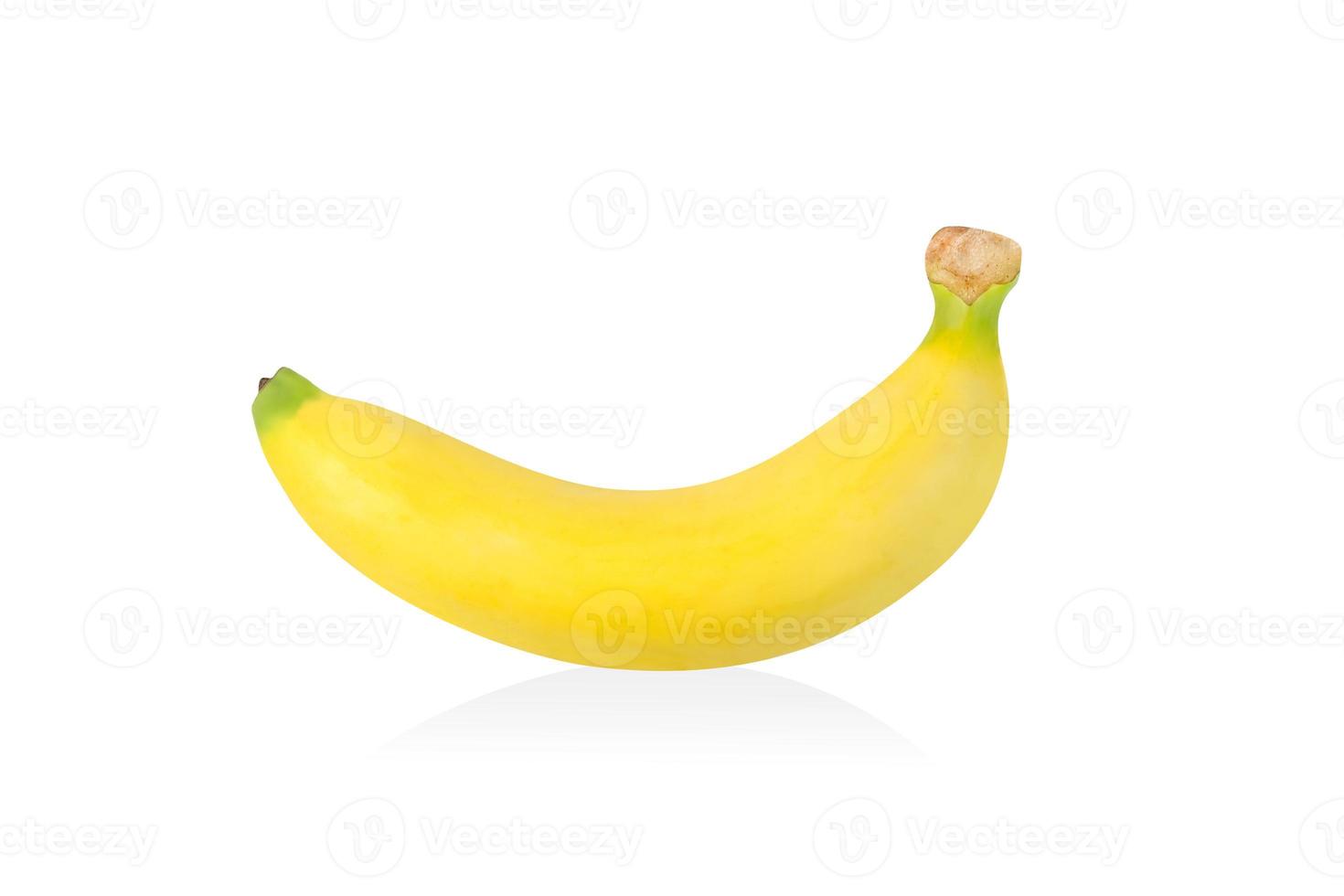 Rijpe banaan geïsoleerd op een witte achtergrond, inclusief uitknippad foto