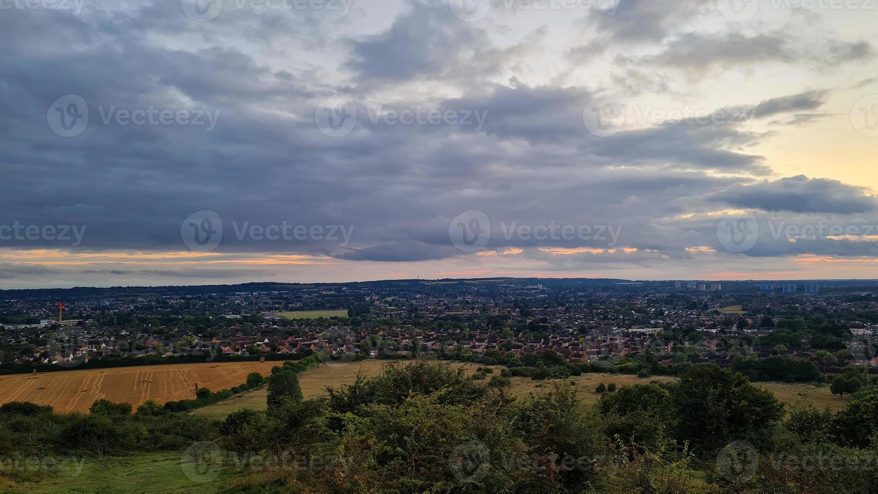 prachtige en mooie zonsondergangscène in Engeland, Brits landschap foto