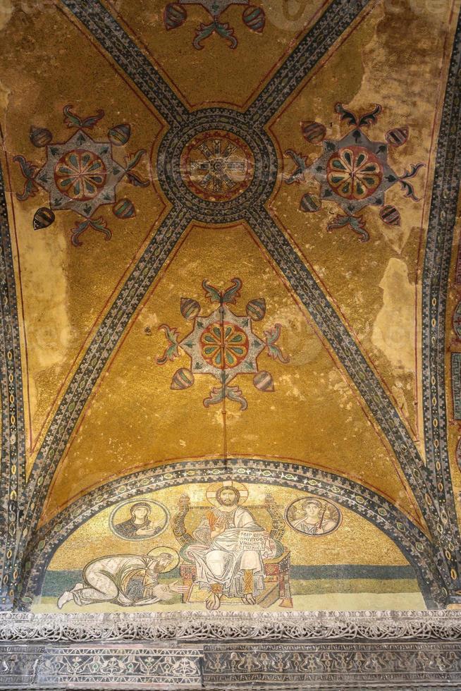 keizerlijke poortmozaïek in het Hagia Sophia-museum foto