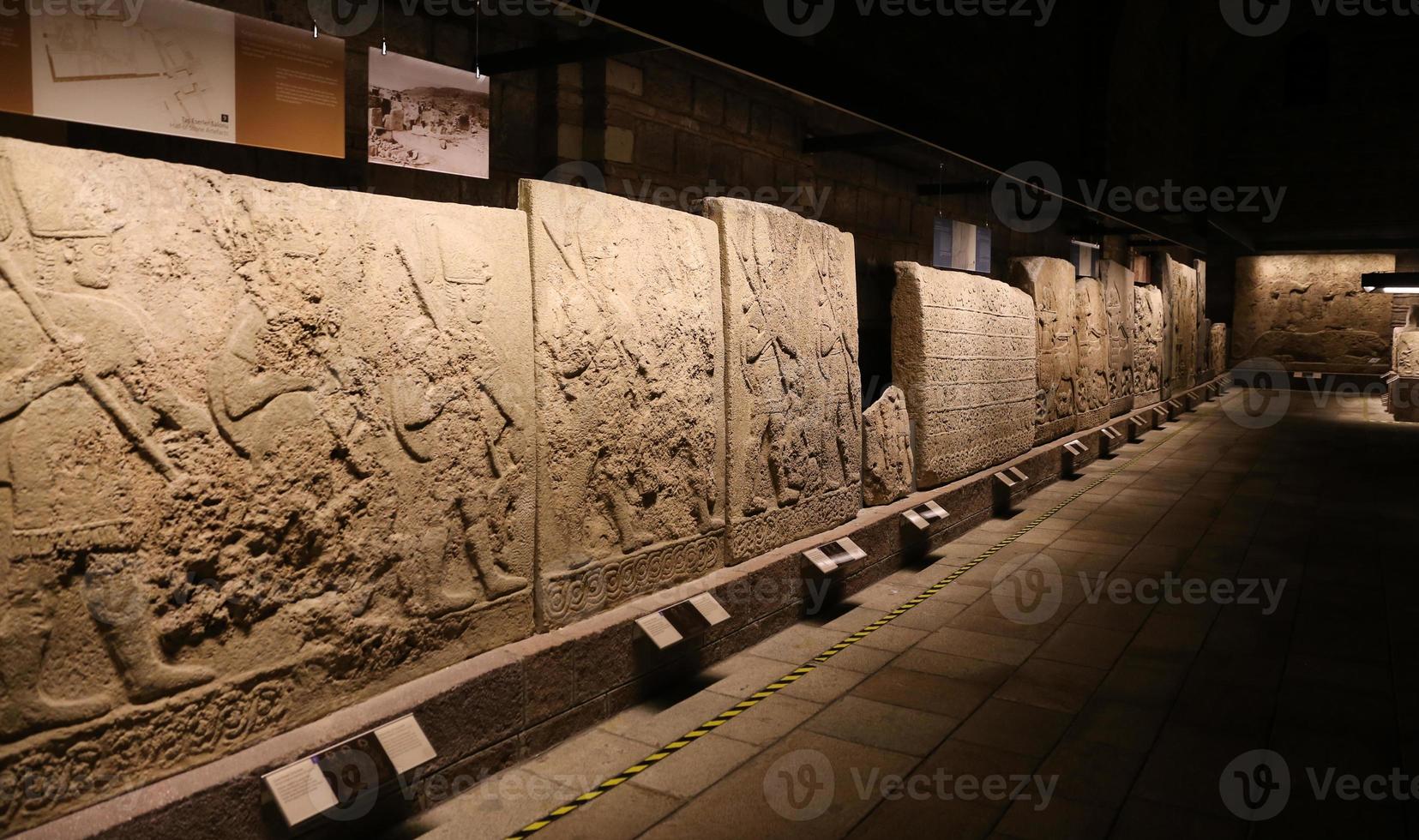 houtsnijwerk in museum van Anatolische beschavingen, Ankara foto