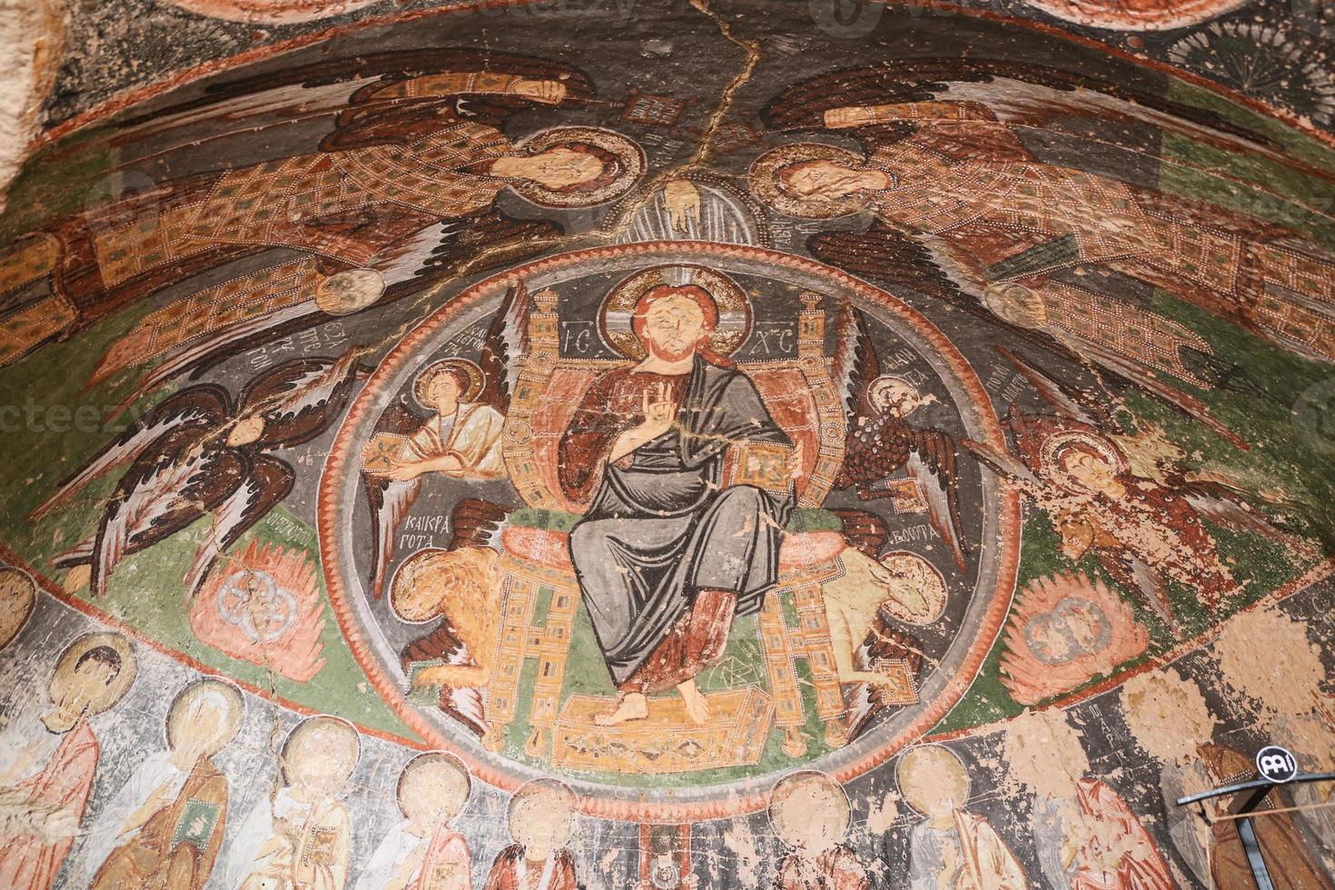 fresco's in de kruiskerk, cappadocië foto