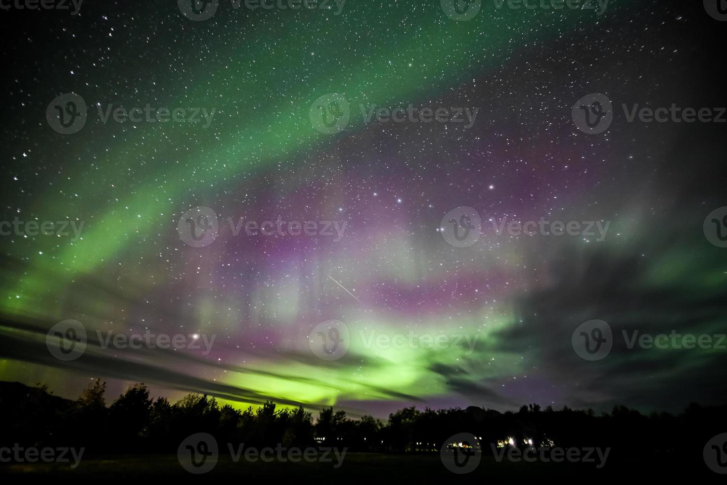 noorderlicht boven ijsland foto