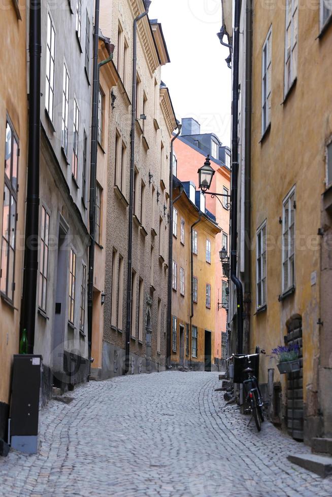 straat in gamla stan, stockholm, zweden foto