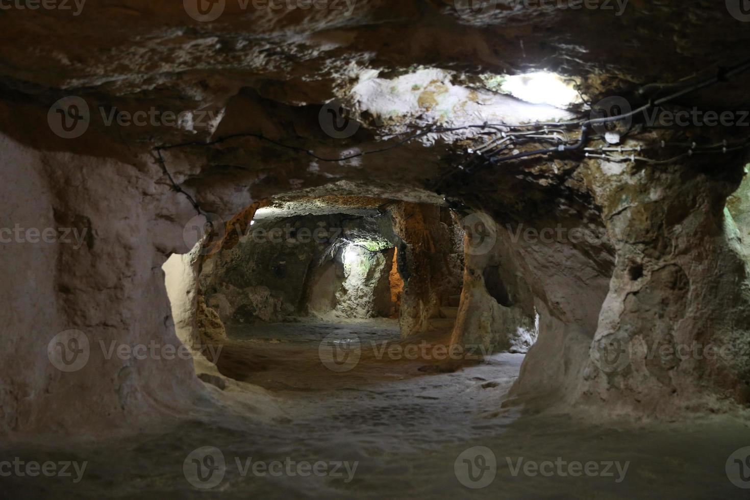 derinkuyu ondergrondse stad in cappadocië foto