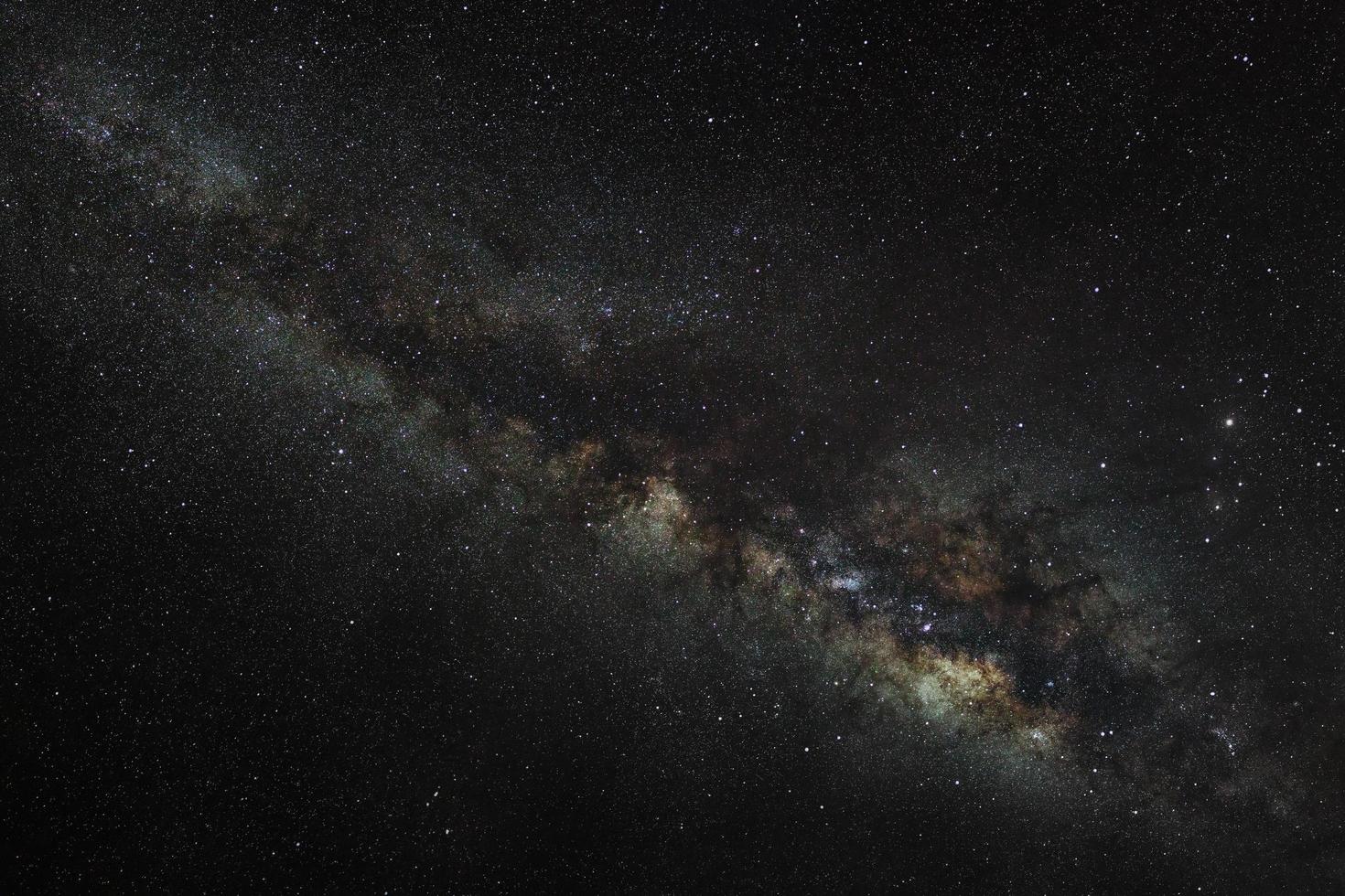 melkwegstelsel, foto met lange belichtingstijd, met graan.