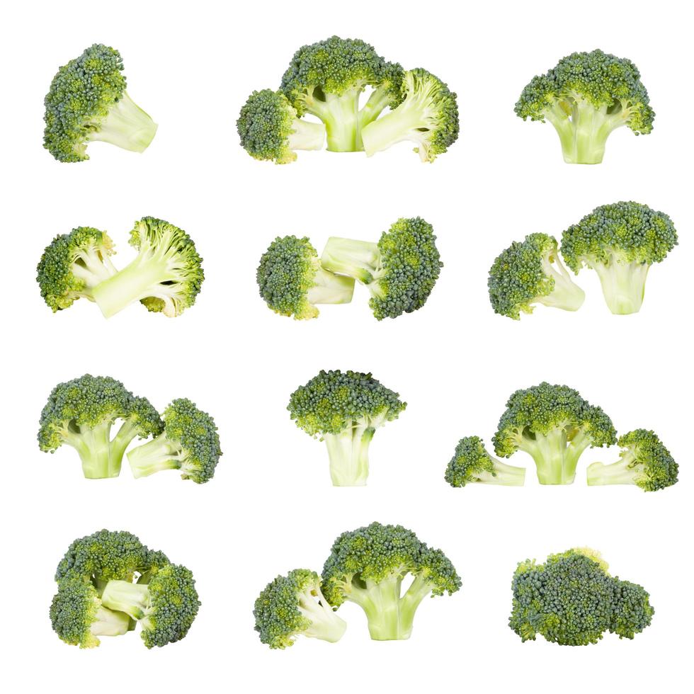 broccoli die op witte achtergrond worden geïsoleerd foto