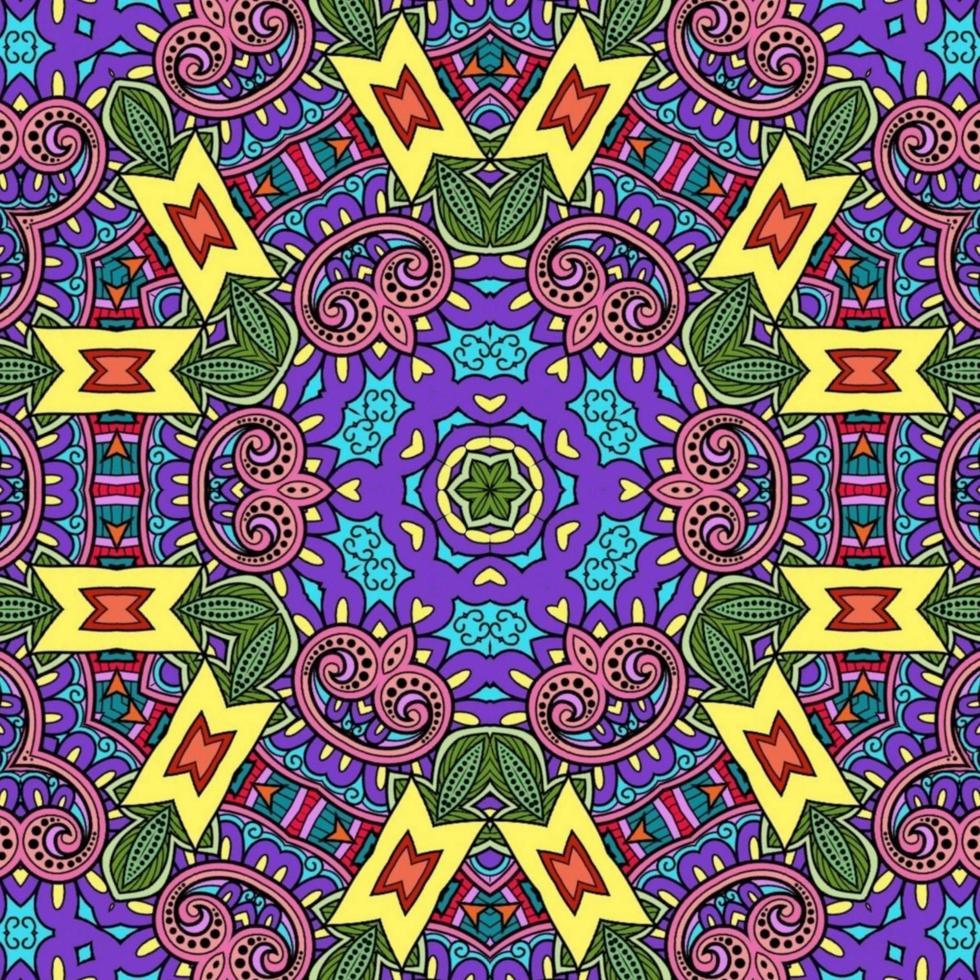 kleurrijk mandala bloemenpatroon boho symmetrisch 680 foto