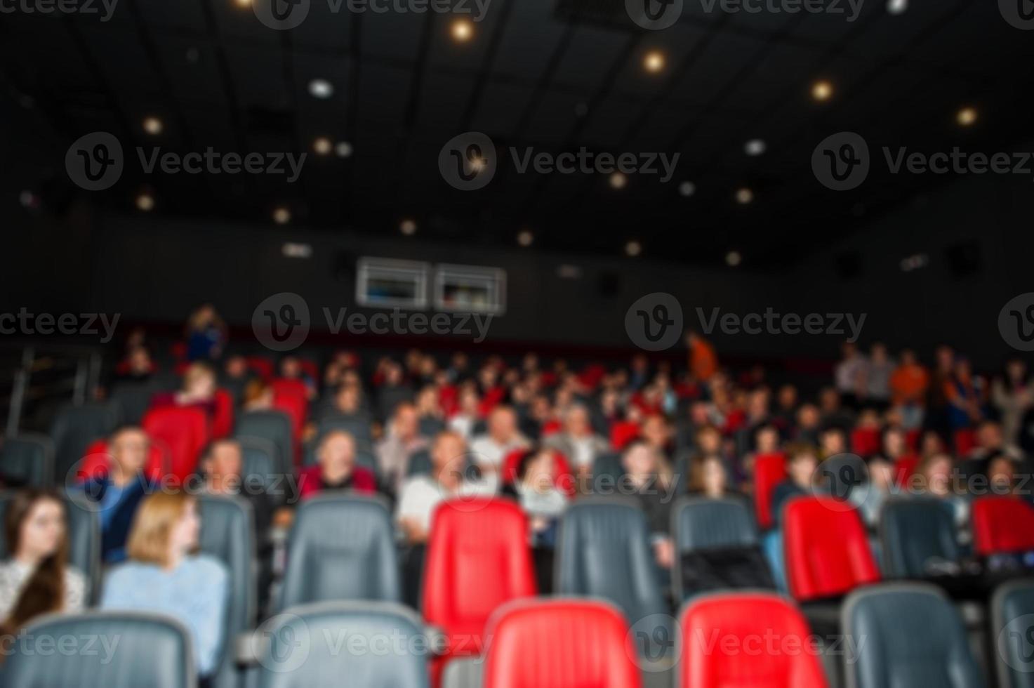 blured foto van publiek volkeren in de bioscoop.