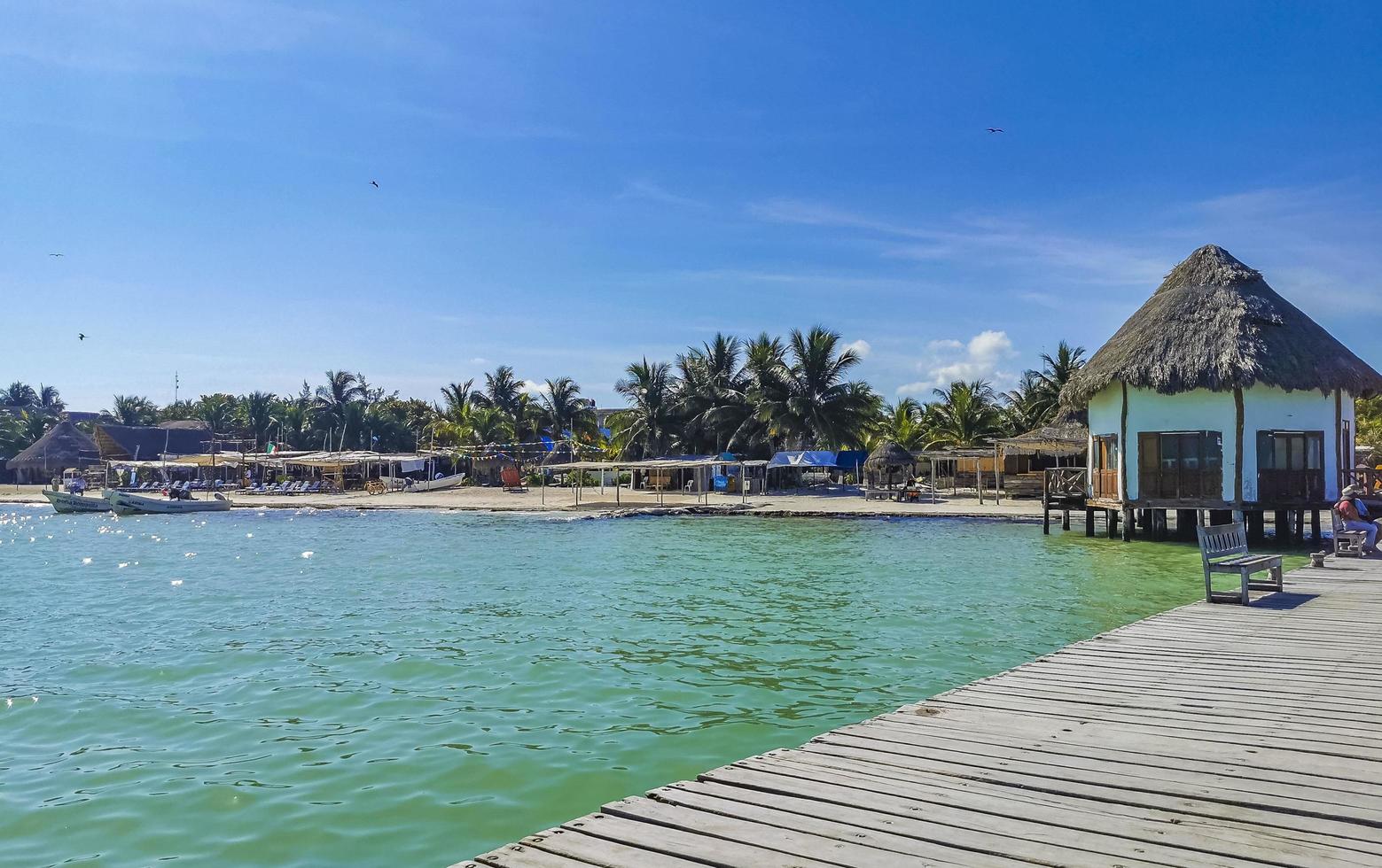 holbox quintana roo mexico 2022 mooi holbox eiland strand zandbank panorama turquoise water mensen mexico. foto