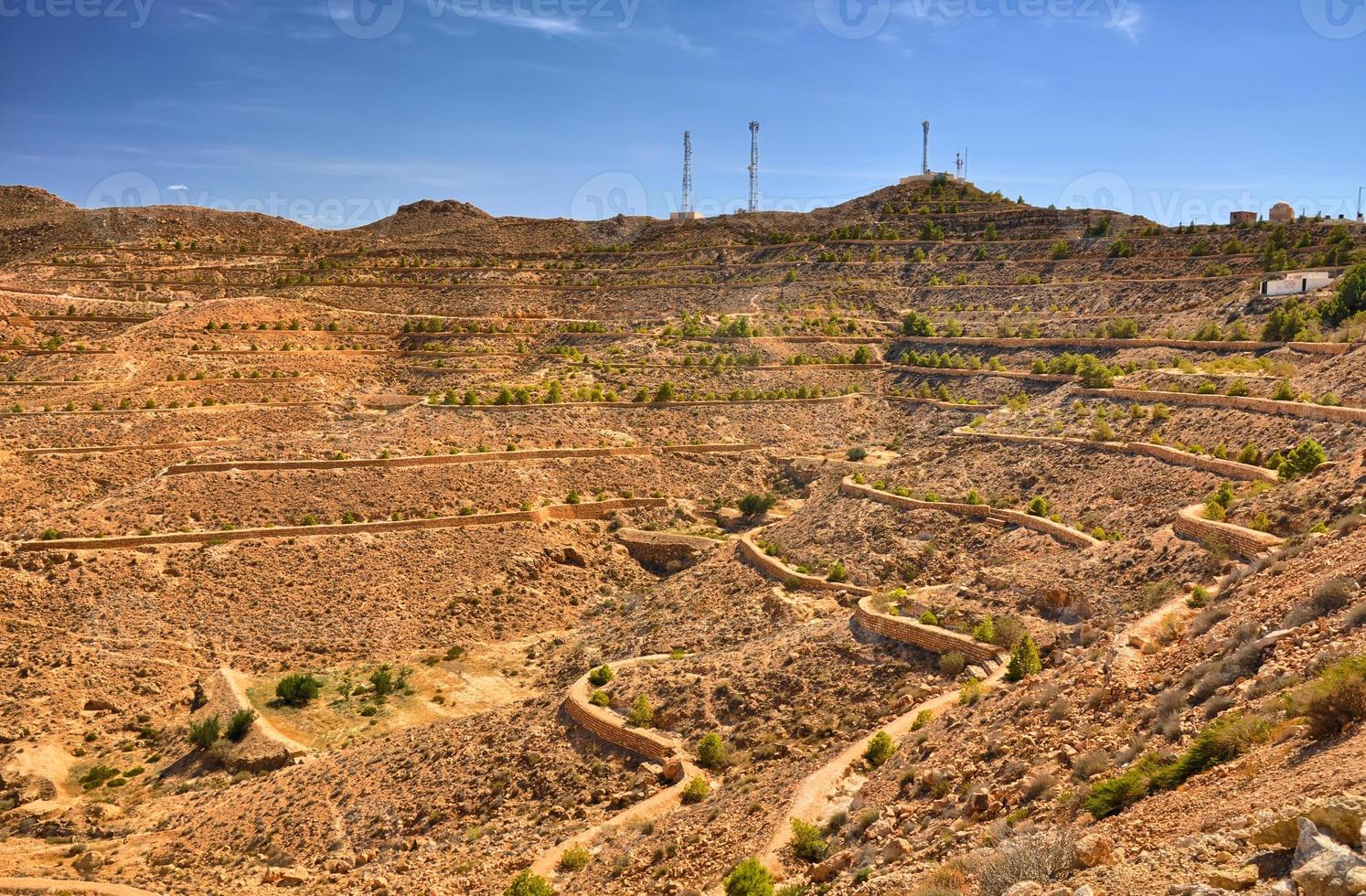 rotsachtig bergen in de buurt tsjebika, Sahara woestijn, tunesië, Afrika, hd foto