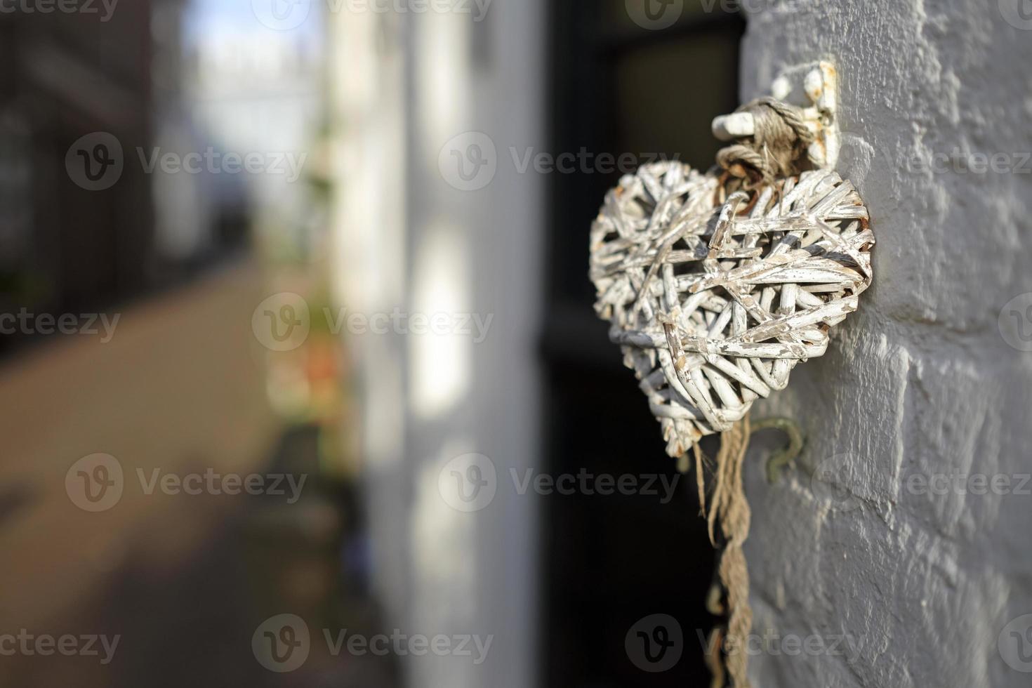 een klein hart decoratie met kopiëren ruimte foto