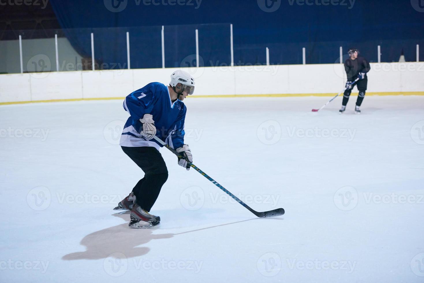 ijs hockey speler in actie foto