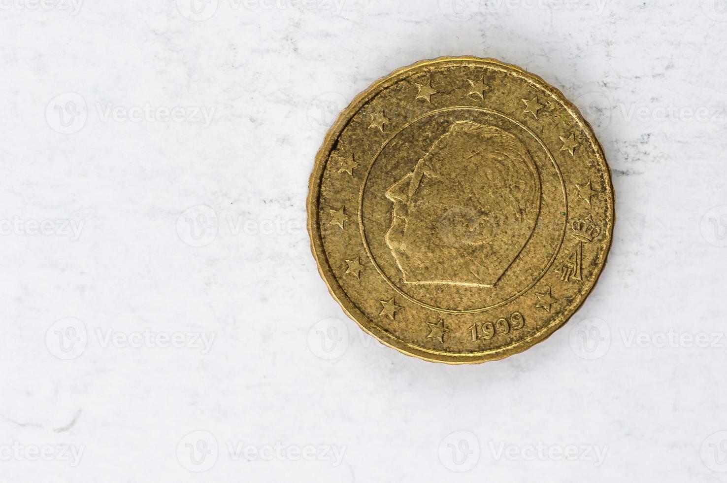 10 eurocent munt met belgische achterkant gebruikte look foto