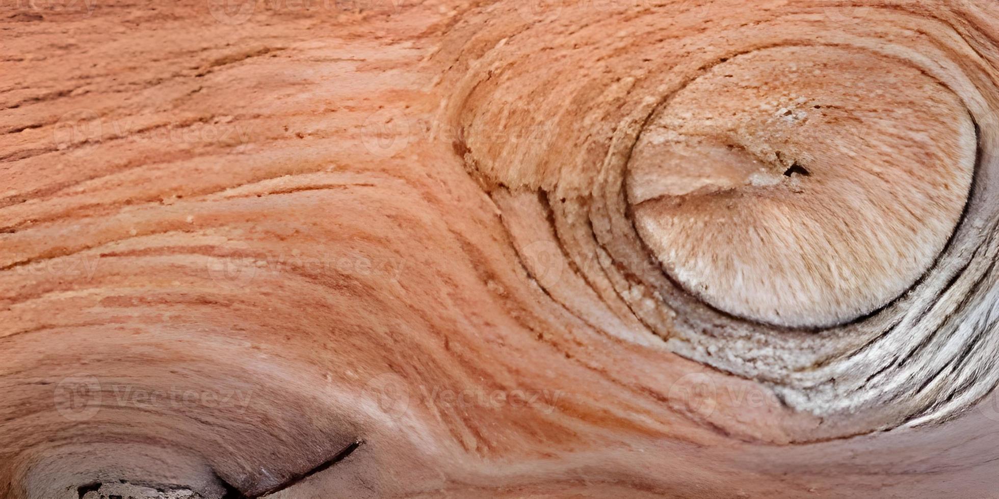 hout structuur achtergrond. top visie van wijnoogst houten tafel met scheuren. licht bruin oppervlakte van oud geknoopt hout met natuurlijk kleur foto