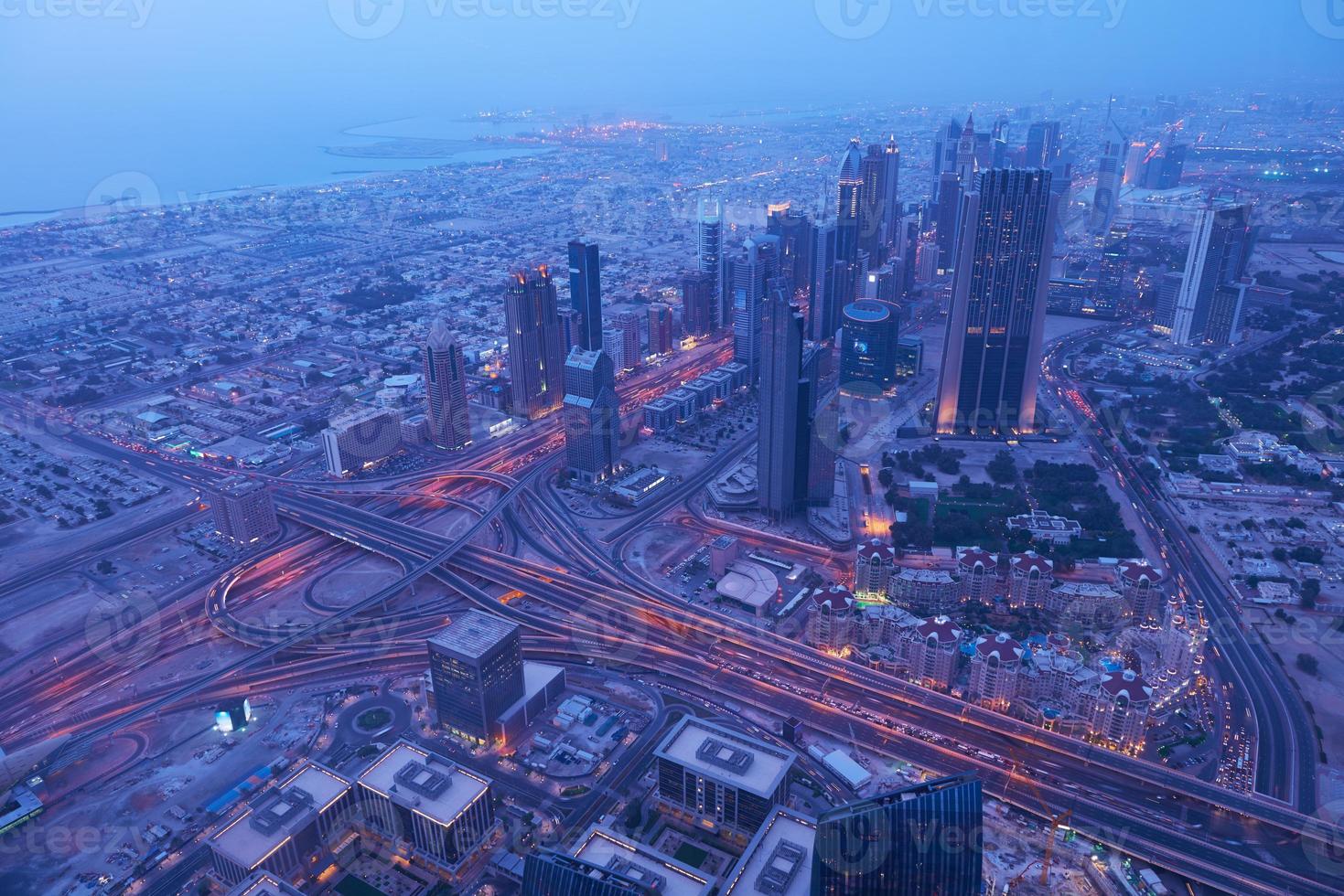 Dubai nacht skyline foto