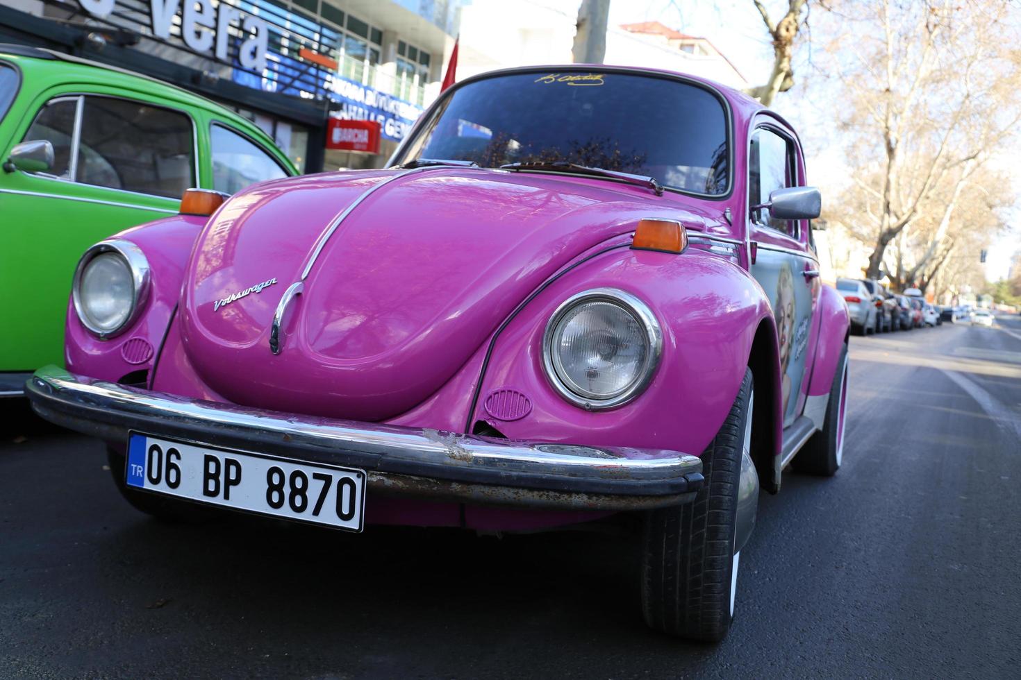 roze auto auto's volkswagen klassiek voorraad foto