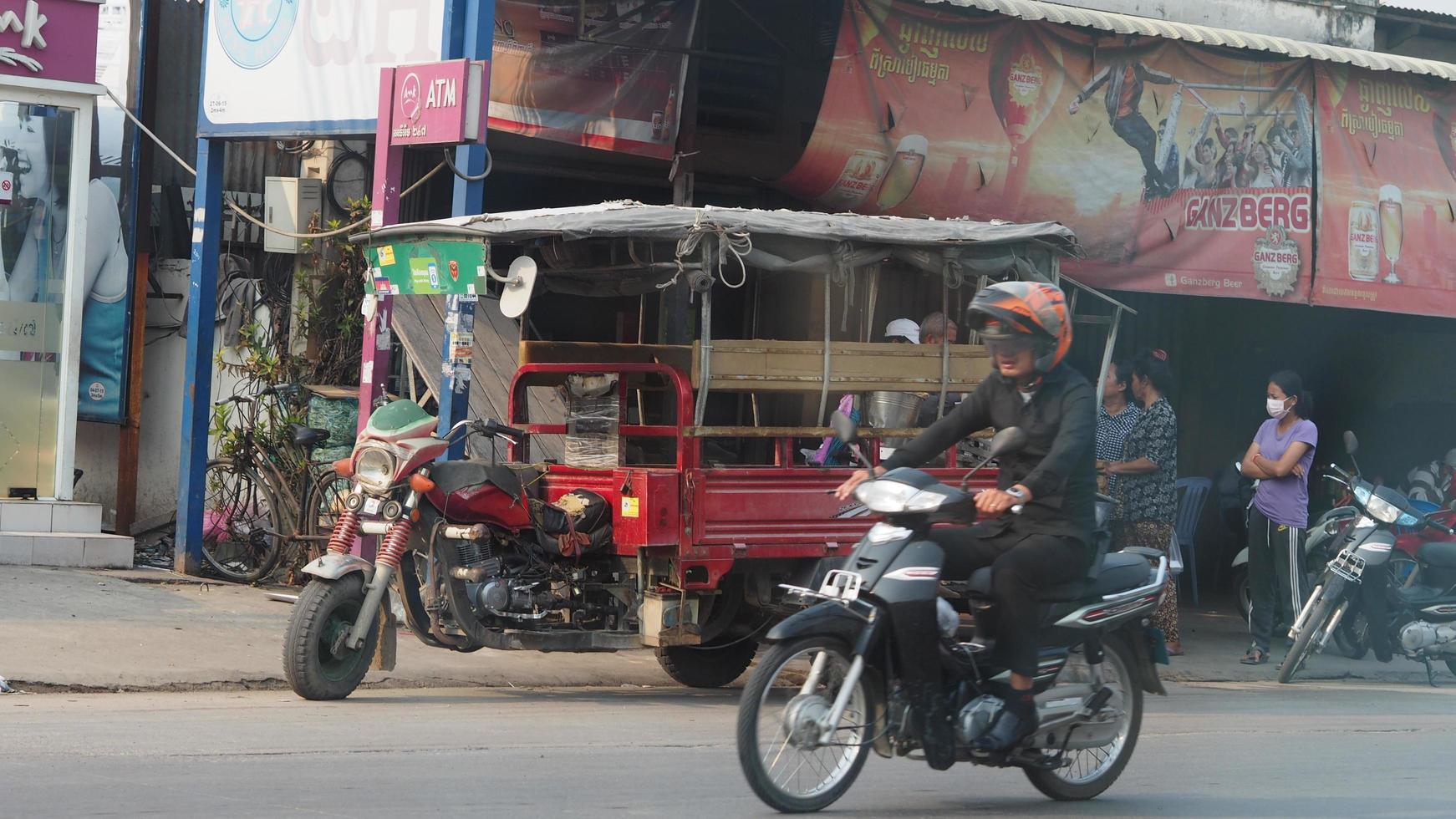 phnom penh Cambodja. februari 1 2018. straat in de omgeving van toul Tom poung markt. foto