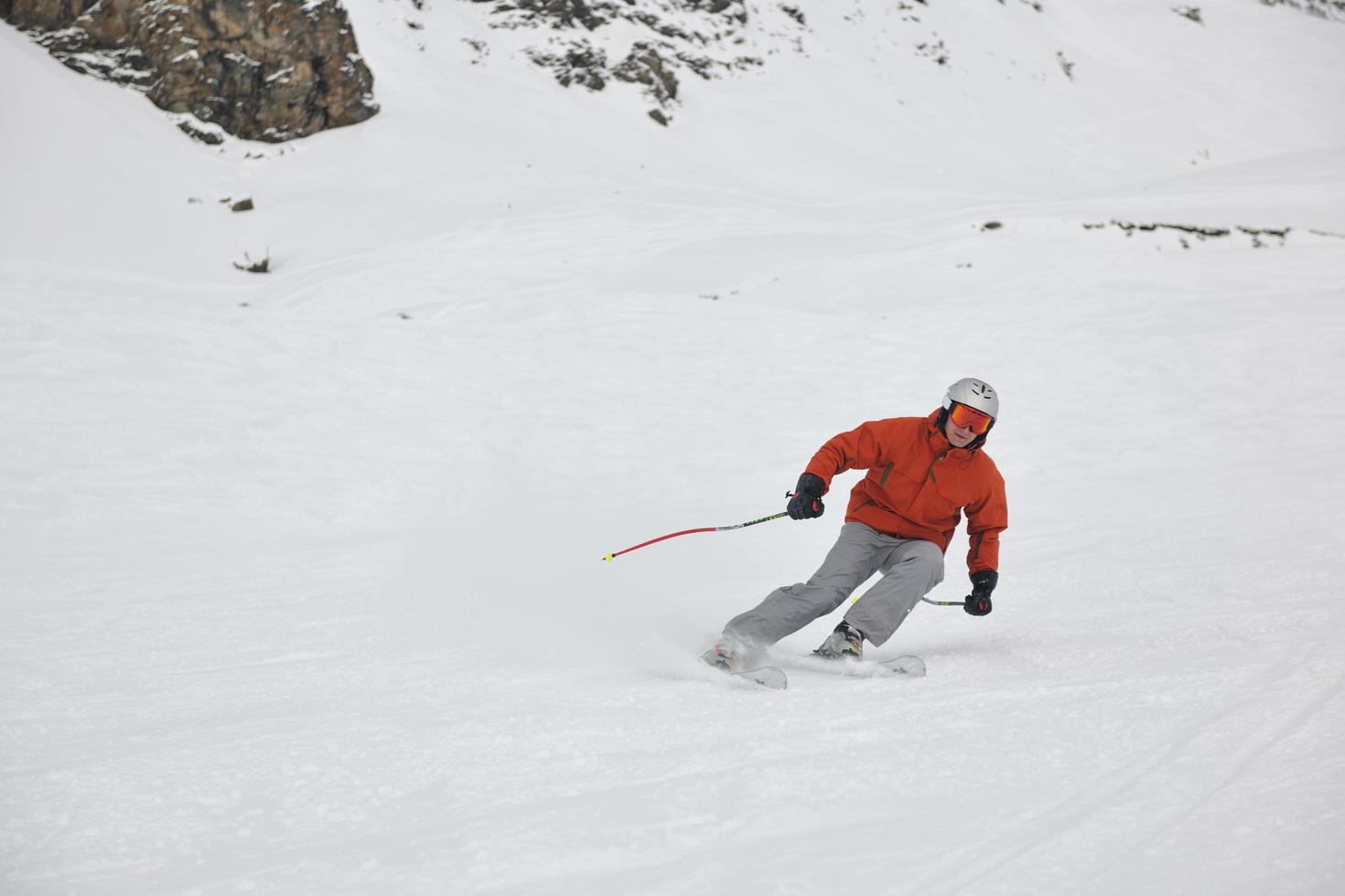 skiën op nu in het winterseizoen foto