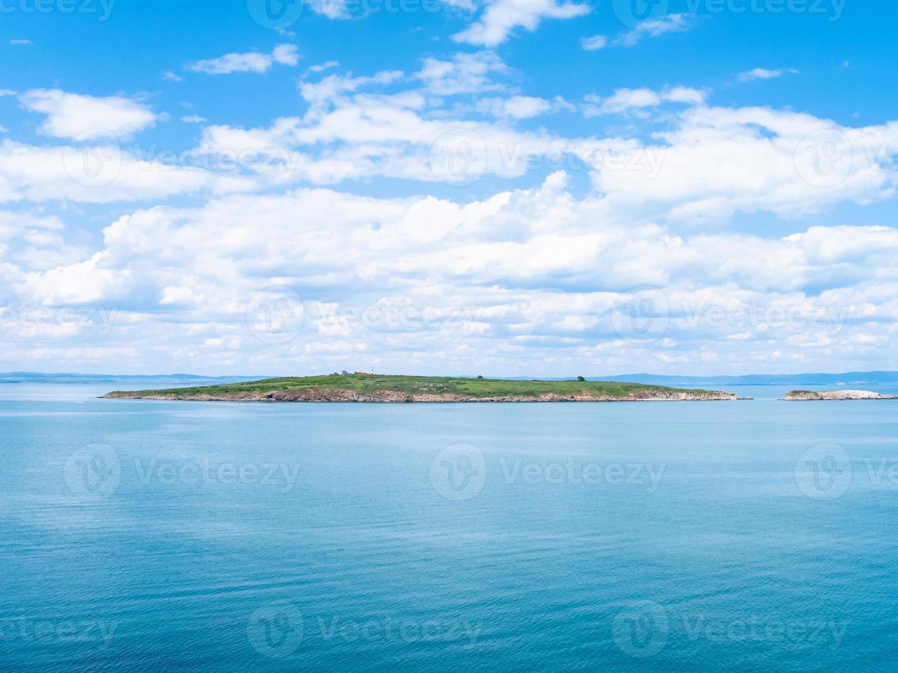 st ivan en st peter eilanden in zwart zee bulgarije foto