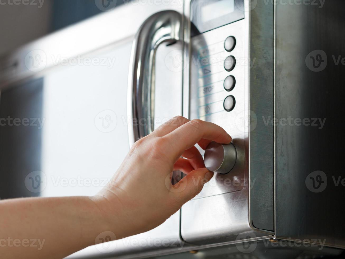 beurt Aan magnetronoven oven foto