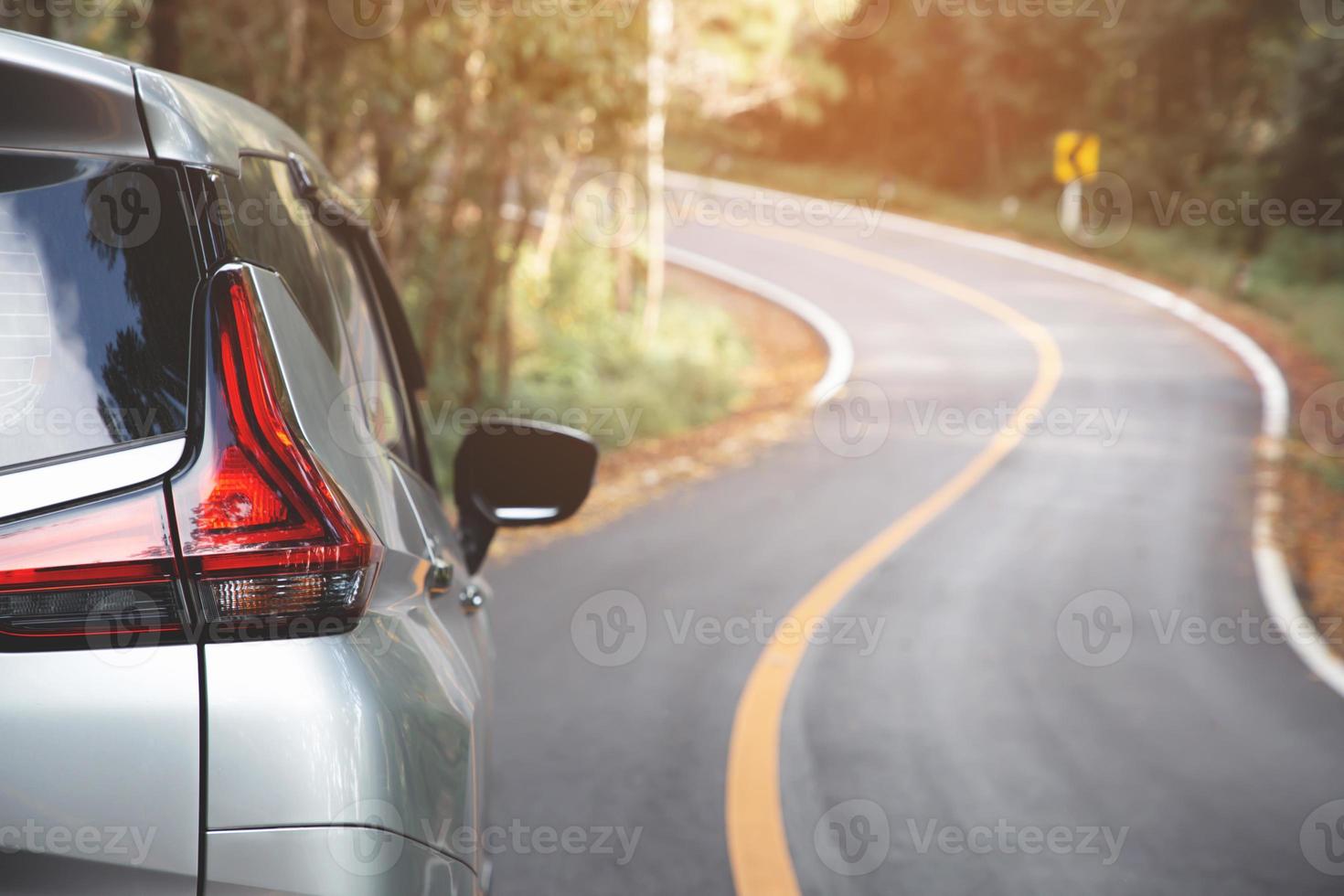 het rijden in curves correct en veilig foto