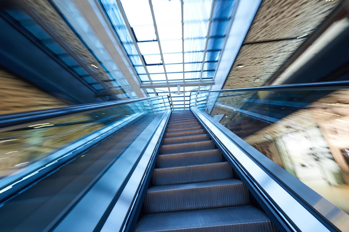 Zweden, 2022 - boodschappen doen winkelcentrum interieur foto