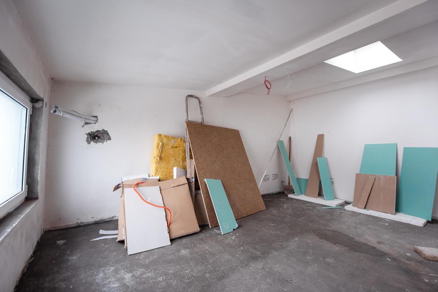 interieur van bouw plaats met wit gipsplaat foto