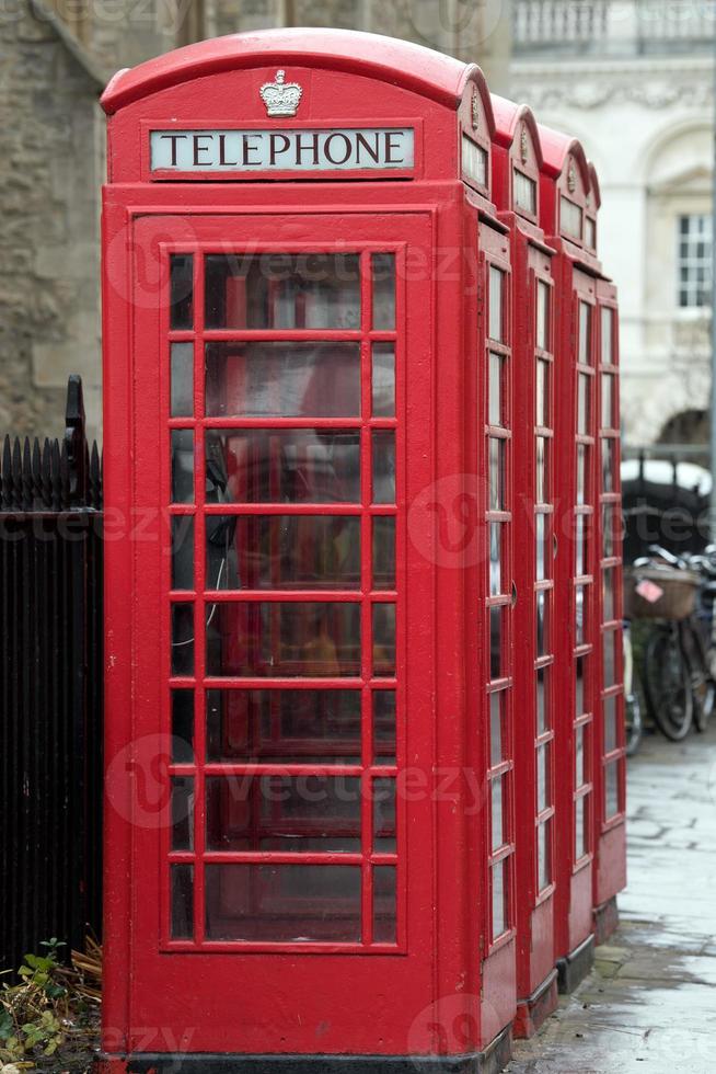 Engels telefoon rood cabine in Cambridge foto