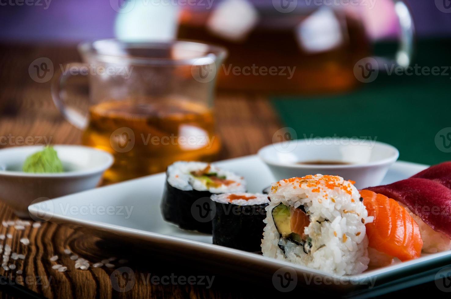 Japanse sushi set, oosterse thema foto