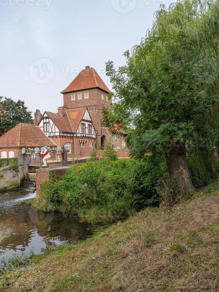 de stad van coesfeld Bij de rivier- berkel in Duitsland foto