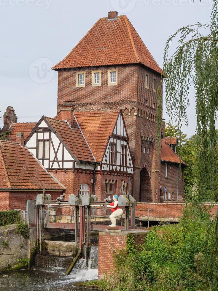 de stad van coesfeld Bij de rivier- berkel in Duitsland foto