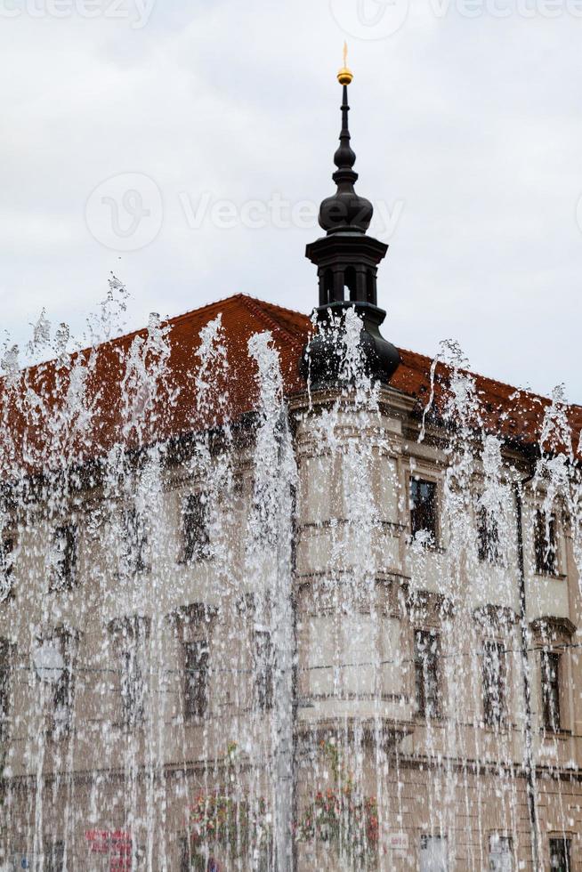 water fontein Aan vrijheid plein in Brno foto