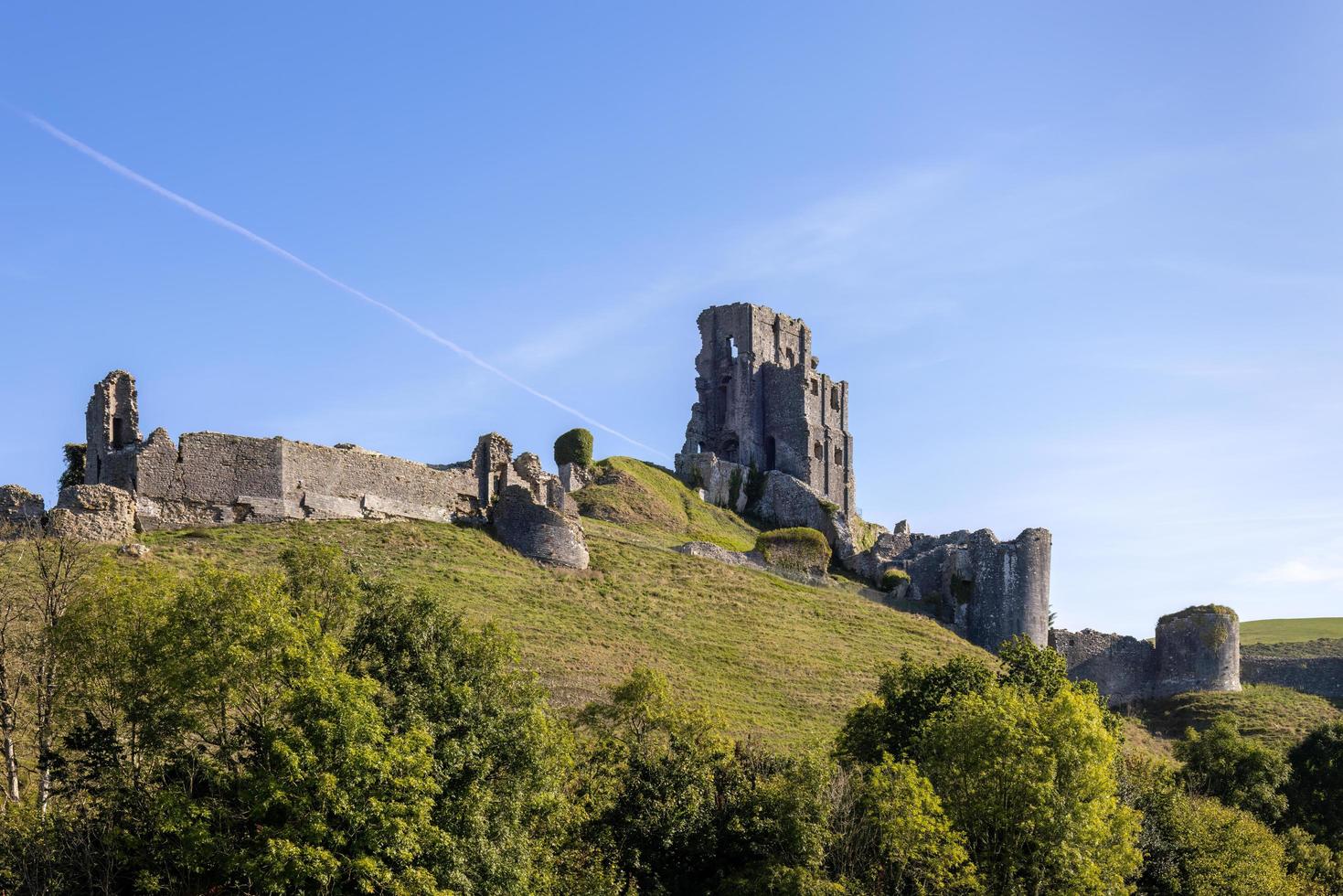 corfe, dorset, uk - september 21. visie van corfe kasteel ruïnes in corfe, dorset Aan september 21, 2022 foto